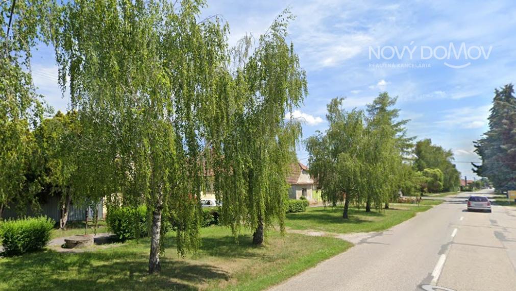 P R E D A J - RD na pozemku s výmerou 3086m²