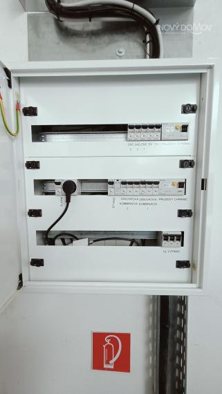 P R E N Á J O M - 2200€/mesiac + DPH + energie