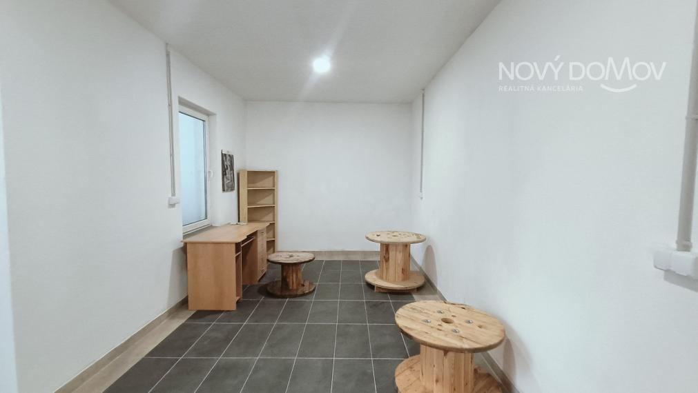 P R E N Á J O M - 2200€/mesiac + DPH + energie