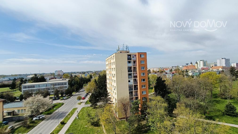 REZERVOVANÝ   3 izbový byt - pôvodný stav - 108000€