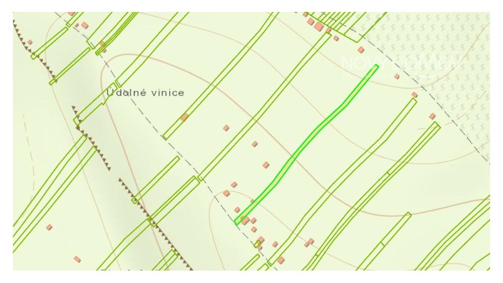 NA PREDAJ - vinice, obec Strekov, výmera 4659 m2