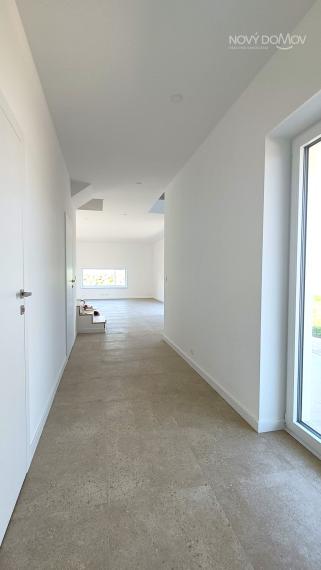 P R E D A J - 227000€