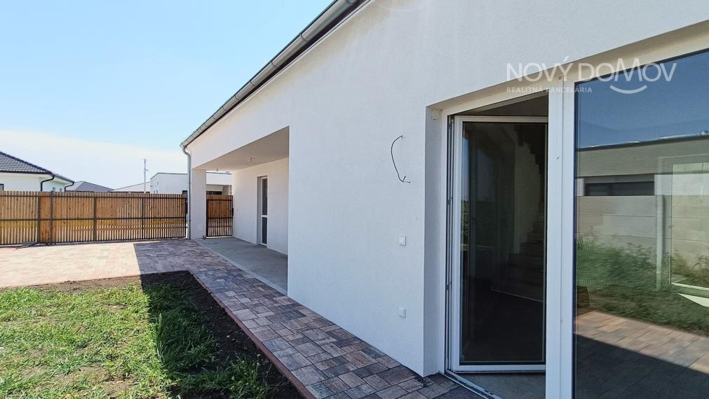 P R E D A J - 227000€