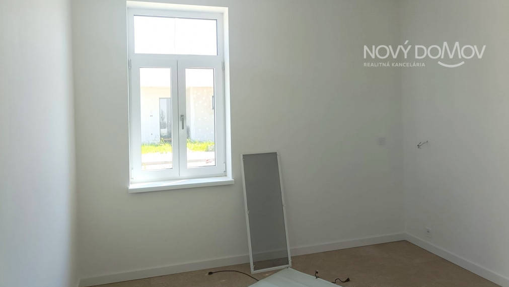 P R E D A J - 227000€