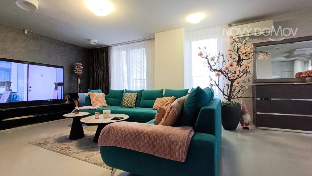 P R E D A J - 299000€