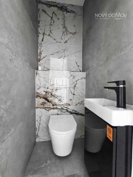 P R E D A J - cena na vyžiadanie