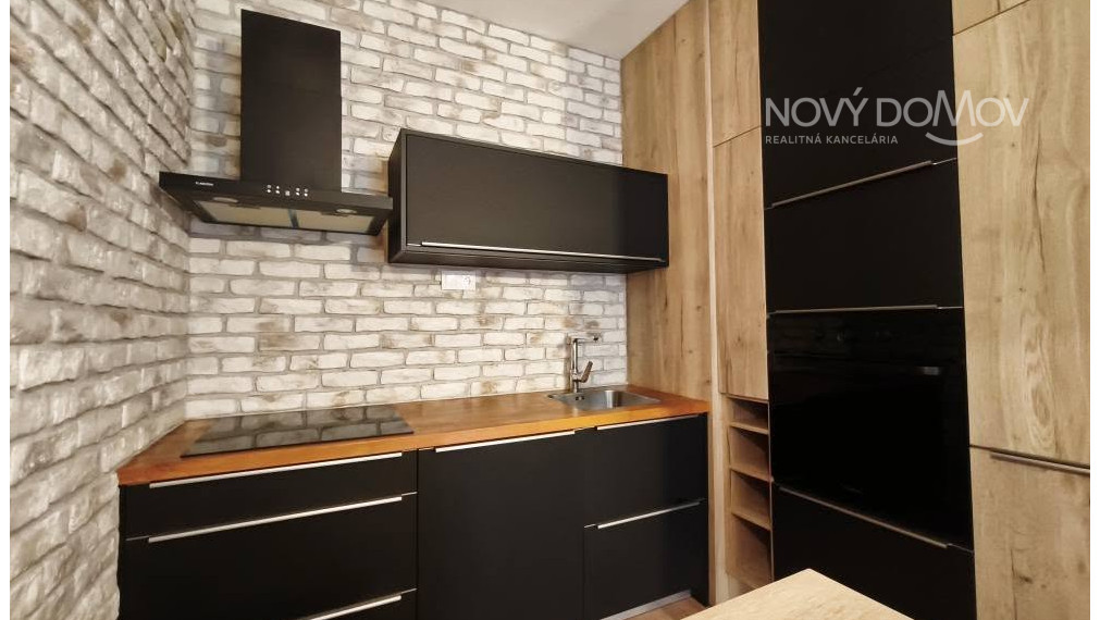 P R E N Á J O M - voľný ihneď