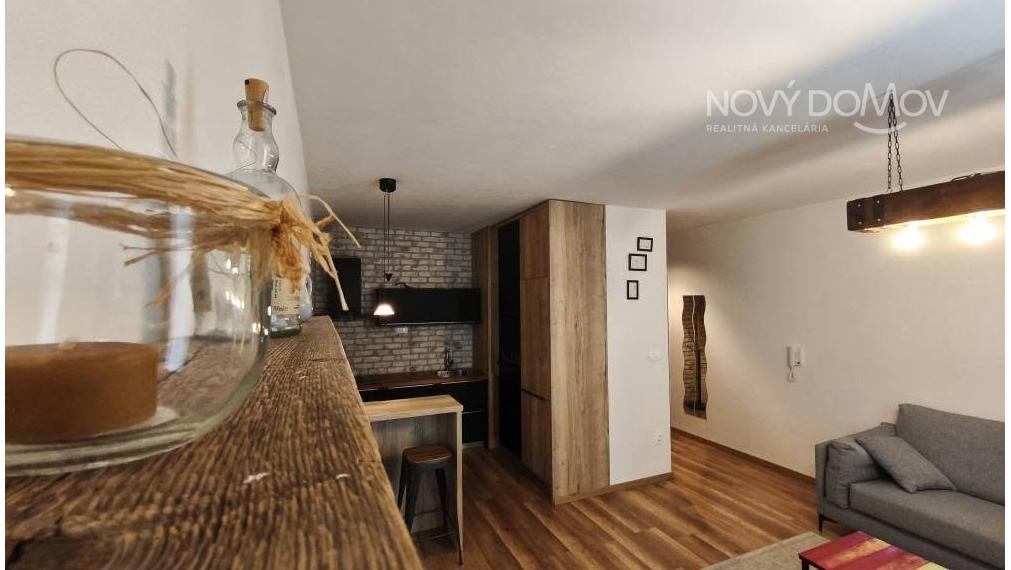 P R E N Á J O M - voľný ihneď