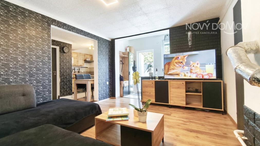 PREDAJ - obec Váhovce, RD bez pozemku