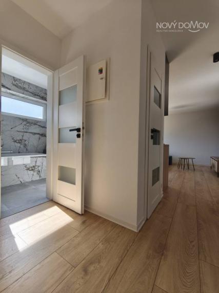 P R E D A J - cena na vyžiadanie