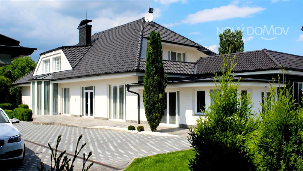 P R E D A J - cena na vyžiadanie