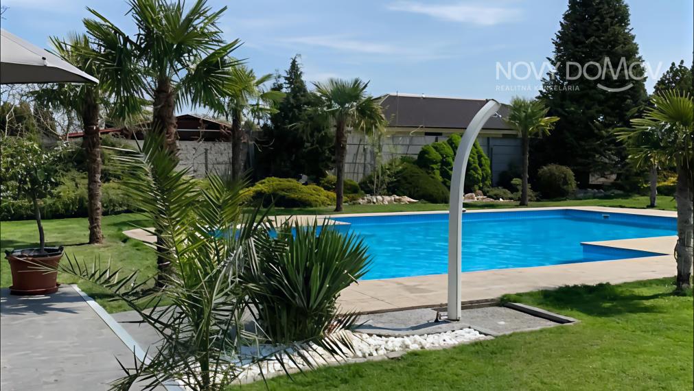 P R E D A J - cena na vyžiadanie