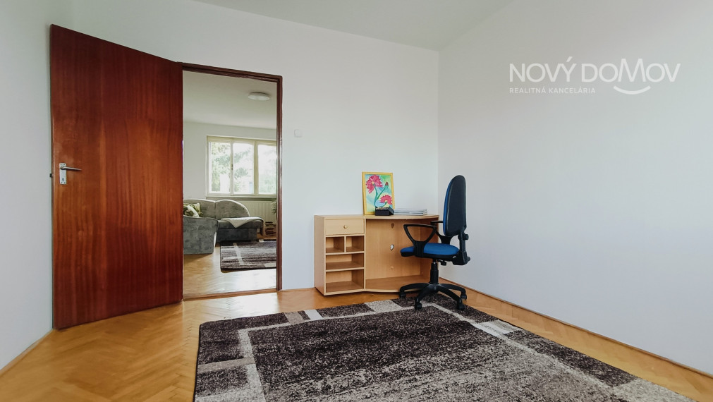 P R E N Á J O M  - voľný od januára 2026 - byt, garáž, záhrada