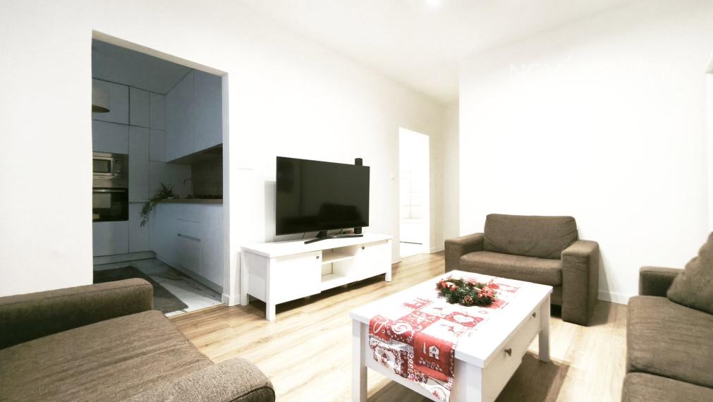 P R E N Á J O M - dieťa vítané, zariadený 3 izby + kuchyňa a loggia