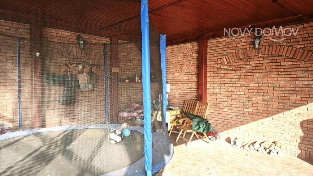 P R E D A J - rodinný dom, obec Gáň, pozemok 1079  m²