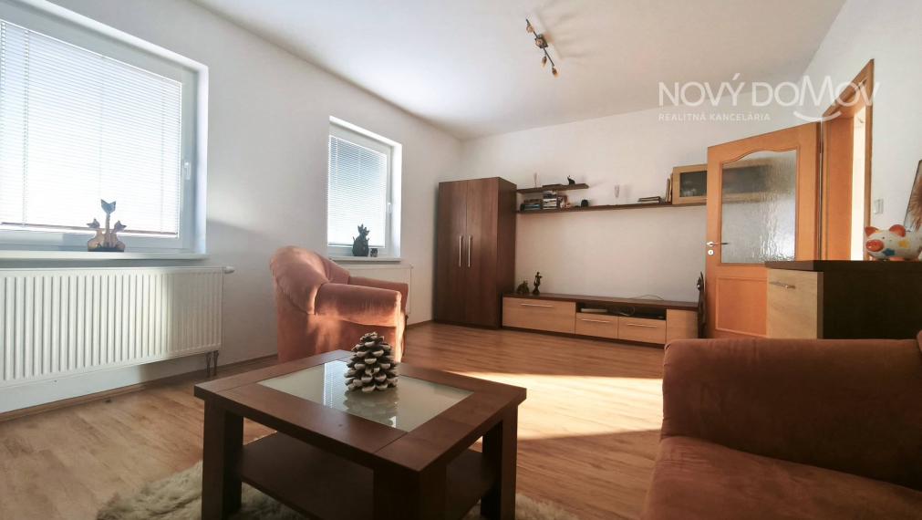 P R E D A J - rodinný dom, obec Gáň, pozemok 1079  m²