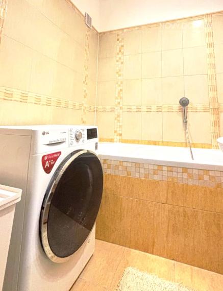 3-IZBOVÝ BYT S LOGGIOU | 89 m² | VÝŤAH |