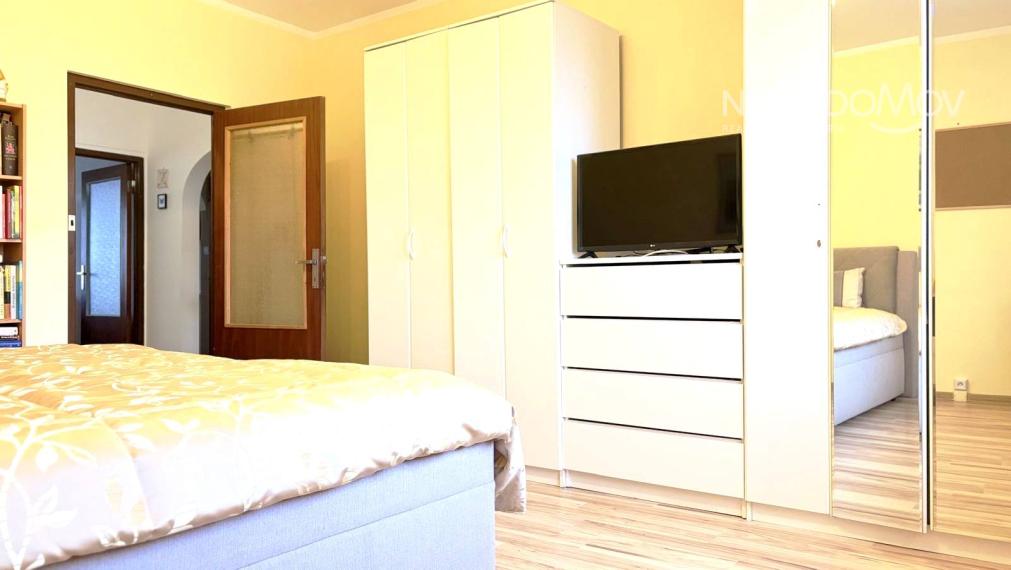 3-IZBOVÝ BYT S LOGGIOU | 89 m² | VÝŤAH |