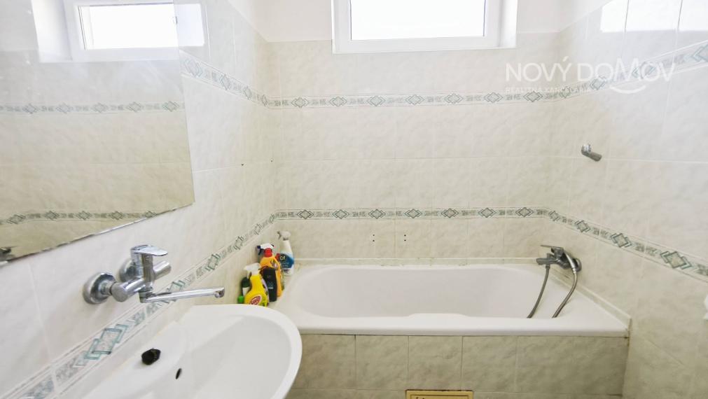 PRÉMIOVÁ PONUKA: 4-izbový rodinný dom na skvelej adrese