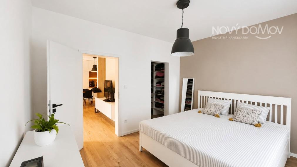 PREDAJ - 4-izbový rodinný dom |  pozemok 333 m²  | 221 000 €