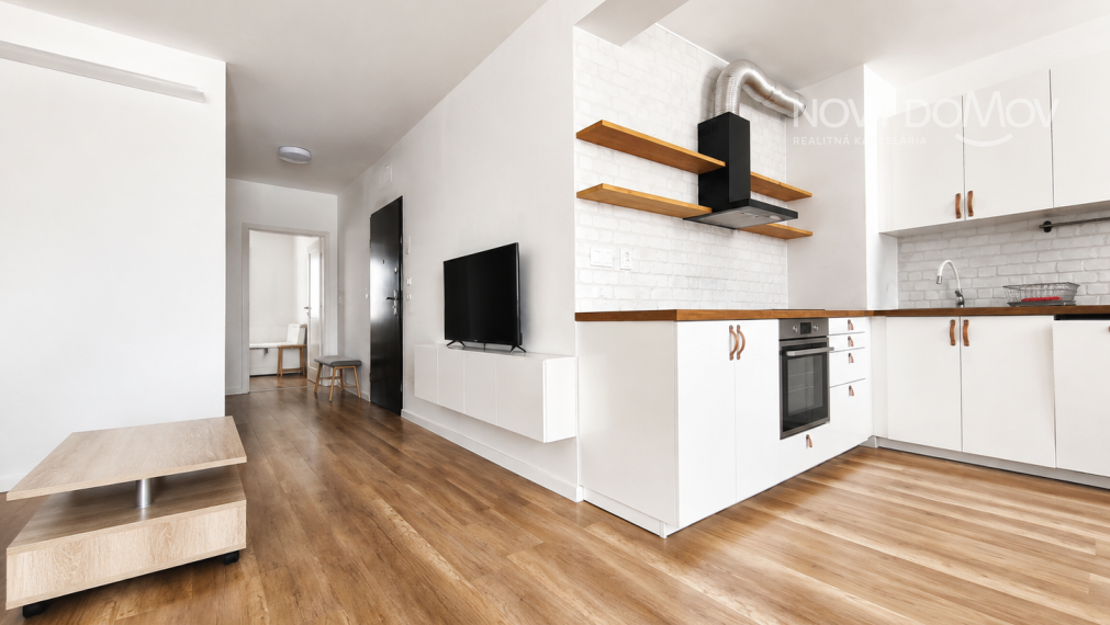 PRENÁJOM | ELEGANTNÝ 2-IZBOVÝ BYT S PARKOVANÍM – GALANTA, WEST