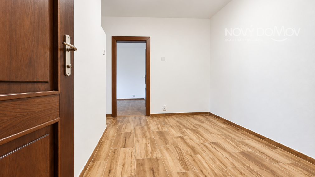 2-IZBOVÝ BYT | ŠAĽA | NÍZKE NÁKLADY | REKONŠTRUKCIA