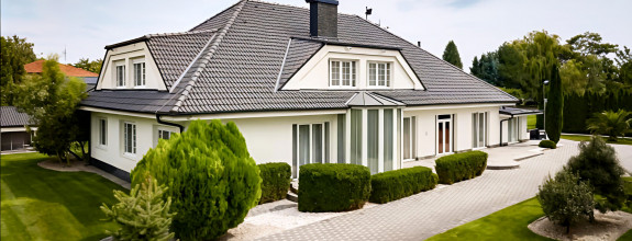 Exkluzívna 8-izbová vila s wellness & parkom – Galanta – Kolónia