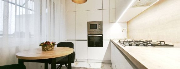 P R E N Á J O M - dieťa vítané, zariadený 3 izby + kuchyňa a loggia