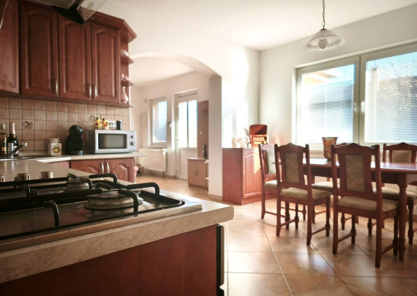 P R E D A J - rodinný dom, obec Gáň, pozemok 1079  m²