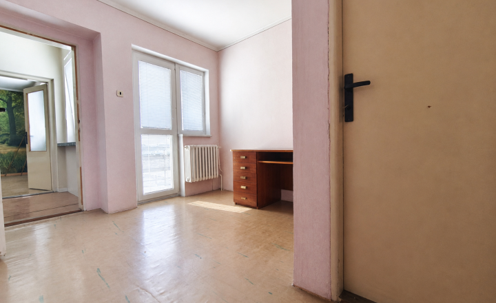 ŠÚROVCE – 5-izbový rodinný dom, pozemok 834 m² - fotografia 10
