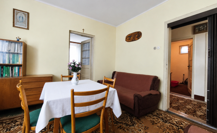 ŠÚROVCE – 5-izbový rodinný dom, pozemok 834 m² - fotografia 8