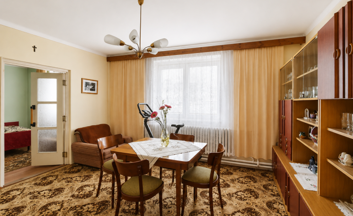 ŠÚROVCE – 5-izbový rodinný dom, pozemok 834 m² - fotografia 6