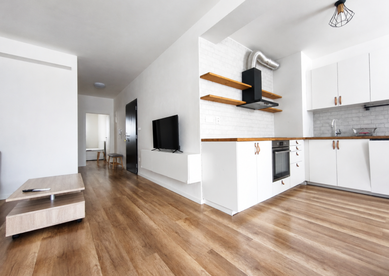 PRENÁJOM | ELEGANTNÝ 2-IZBOVÝ BYT S PARKOVANÍM – GALANTA, WEST